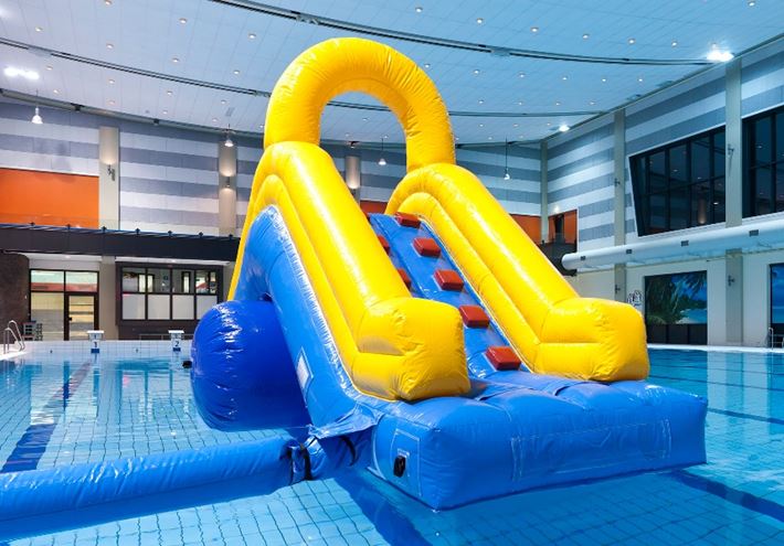 Zwembad Waterglijbaan waterstormbaan