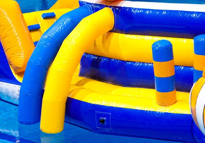 Dubbele Zig Zag Zee waterstormbaan  13 meter