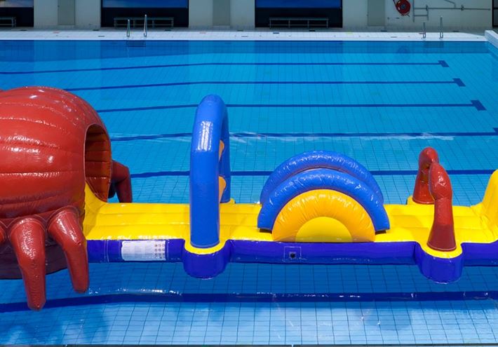 Obstakel run Krab waterstormbaan