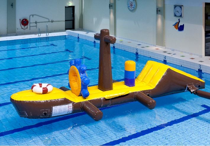 Piratenboot waterstormbaan 7 meter 